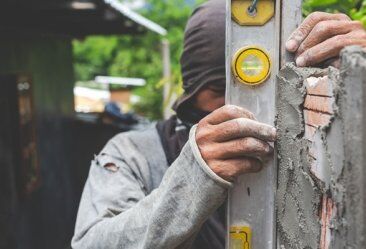 Riscos para empreendimentos sem profissionais técnicos. Riscos para empreendimentos sem profissionais técnicos.